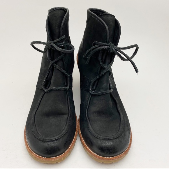 G.H. BASS & Co. Teresa Black Wedge Heel Lace Up Ankle Boots - Size 9M - Picture 4 of 6